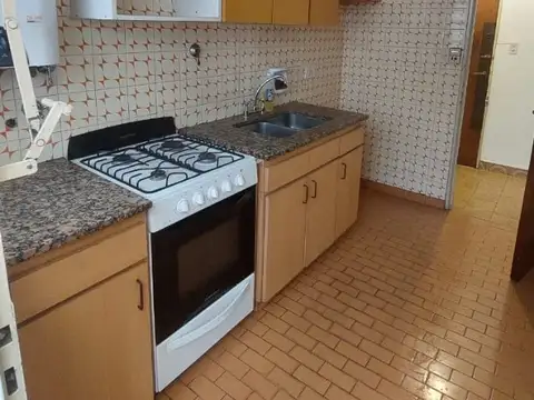 Departamento en Venta en Monte Castro, CABA