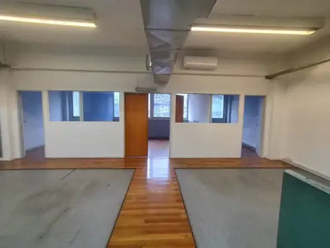 Oficina en Alquiler en Balvanera, CABA