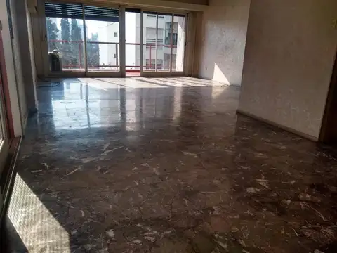 Departamento en Venta en Flores, CABA