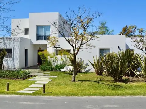 Casa en Alquiler Temporal en Talar Del Lago II, Countries y Barrios Cerrados en Tigre