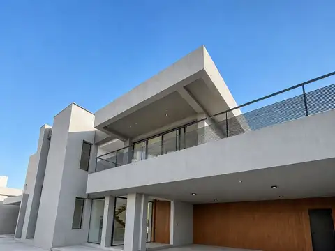 Casa en Alquiler en Rivadavia, San Juan