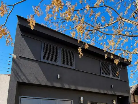 PH en Venta en Castelar Norte, Castelar