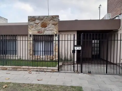 Casa en Venta en Morón Sur, Morón