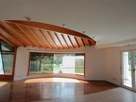 Casa en Venta en El Jaguel, Countries y Barrios Cerrados en Ituzaingó