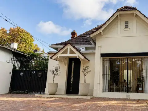 Casa en Venta en San Isidro Libertador / Lasalle, San Isidro
