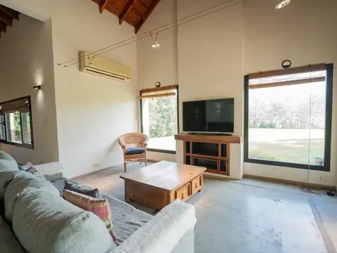 Casa en Venta en Countries y Barrios Cerrados en la Plata, Partido de La Plata