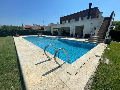 Casa en Venta en San Francisco, Countries y Barrios Cerrados en Pilar