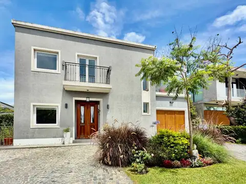Casa en Venta en Adrogue, Partido de Almirante Brown