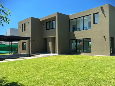 Casa en Venta en Haras Santa María, Countries y Barrios Cerrados en Escobar
