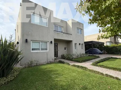 Casa en Venta en Ayres Plaza, Countries y Barrios Cerrados en Pilar