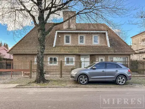 Casa en Venta en La Horqueta, San Isidro