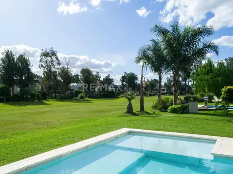 Casa en Venta en Saint Thomas, Countries y Barrios Cerrados en Esteban Echeverria