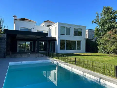 Casa en Venta en Santa Barbara, Countries y Barrios Cerrados en Tigre