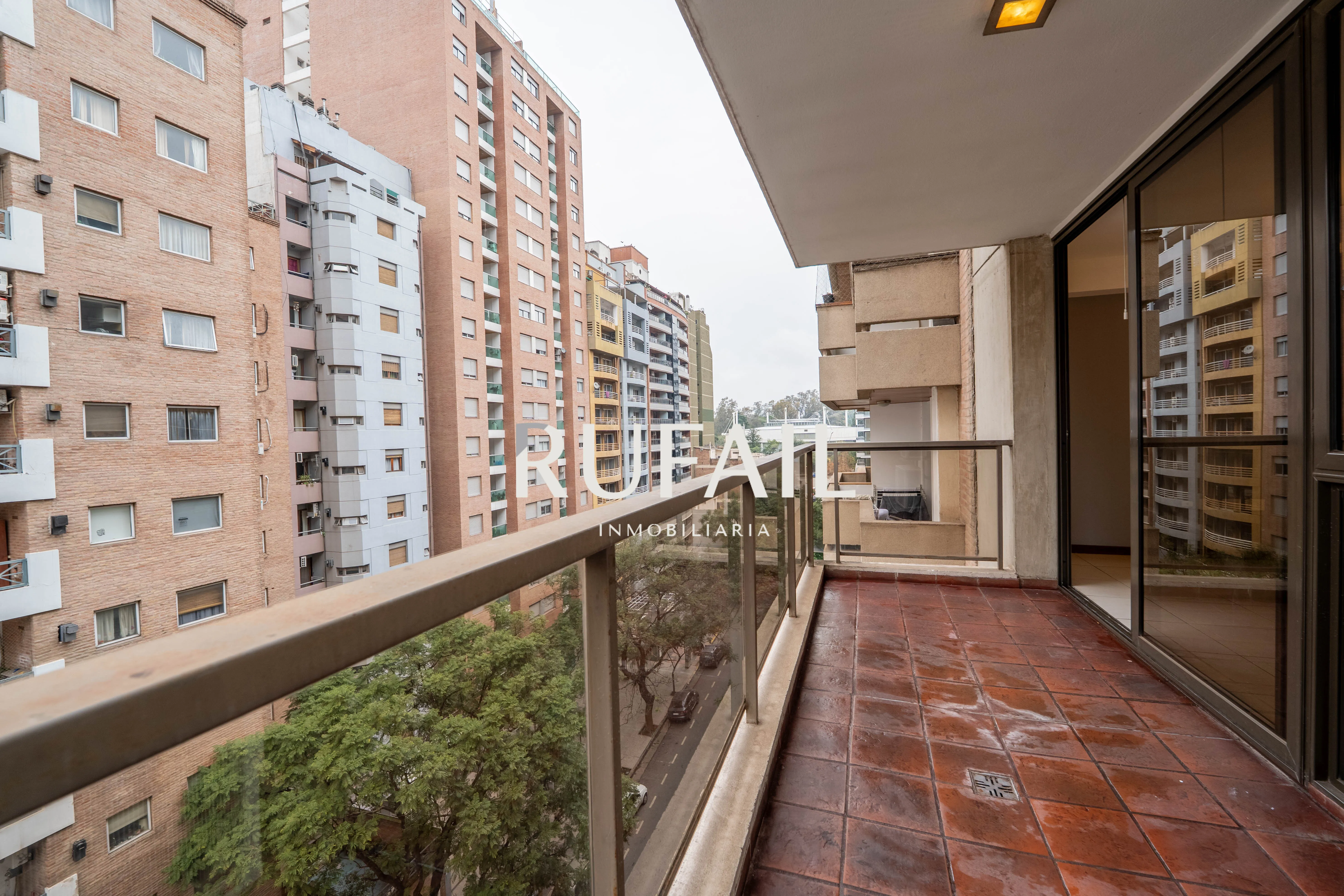 MEJOR ZONA DE NVA CBA -  1 DORM - SAN LORENZO 490