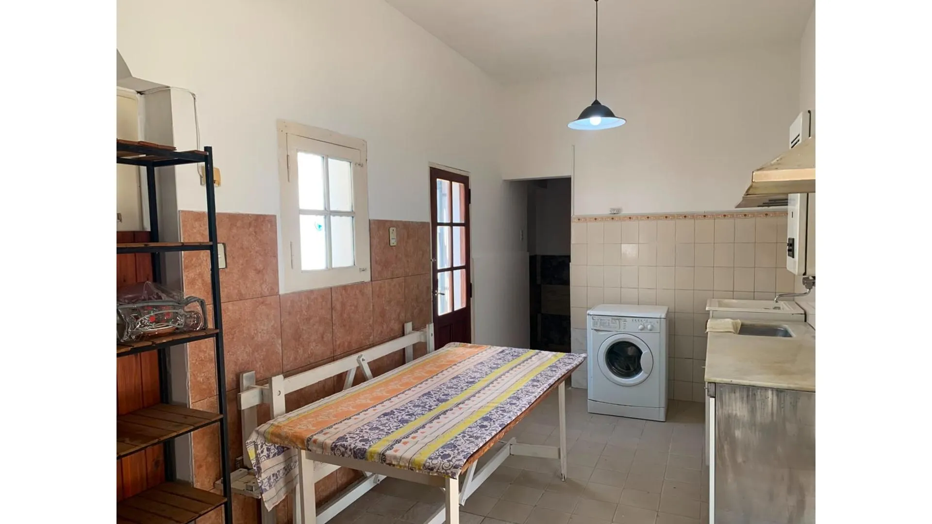 Departamento de un Dormitorio en Alquiler en B° Guemes