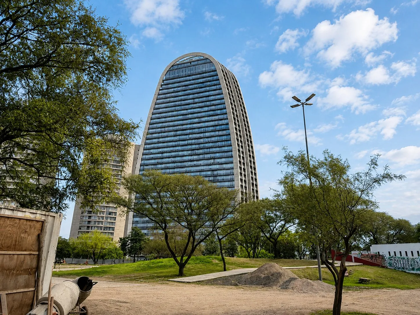ALQUILER | LIBERTAD | B° GRAL PAZ | 1 DORM | AMENITIES