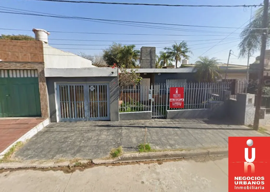 ALQUILER Bº RIVADAVIA AMBROSIO FUNES 1918 3 DORMITORIOS + GARAJE + QUINCHO + PATIO