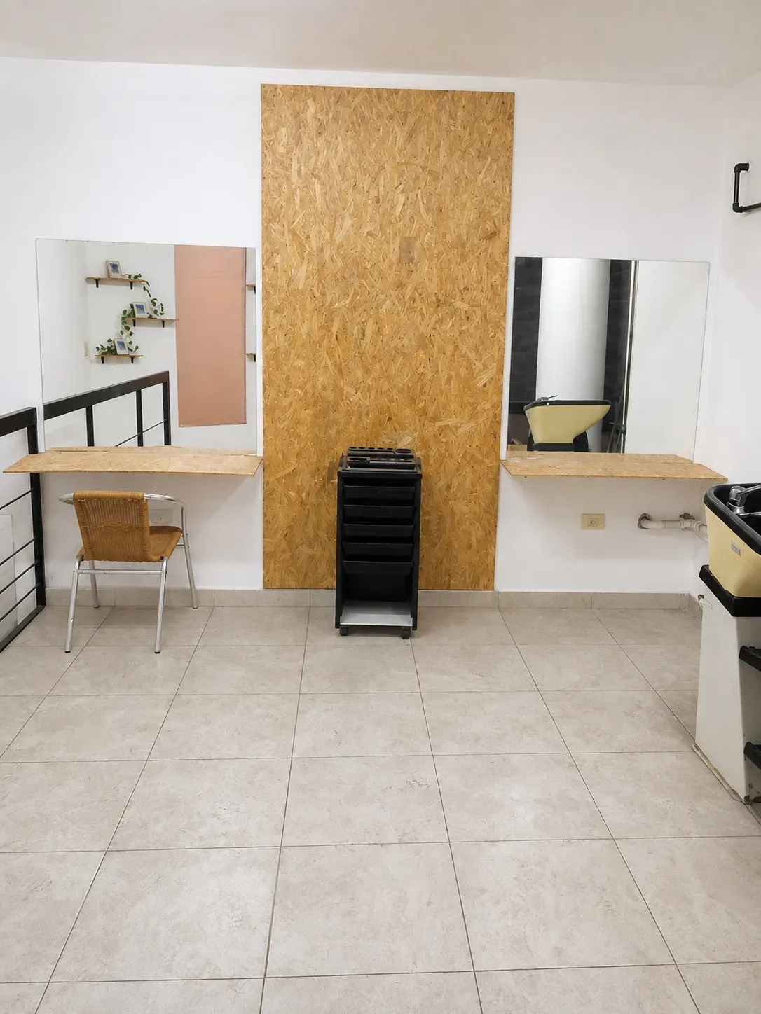 🏪 Inmobiliaria ALQUILA local con subsuelo