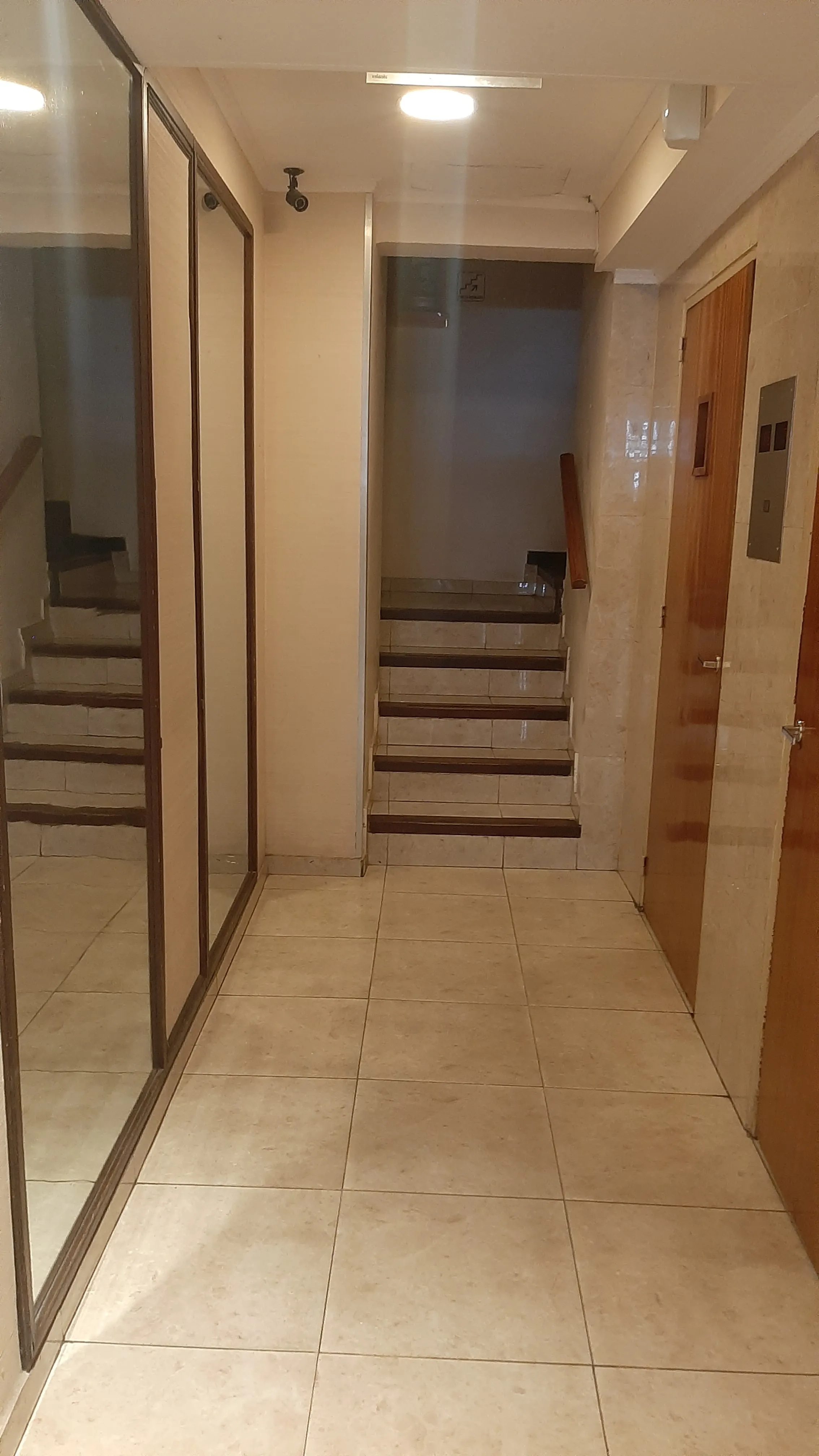 PATRICIA ARINCI MP 044902 ALQUILA DEPARTAMENTO EN CENTRO CORDOBA