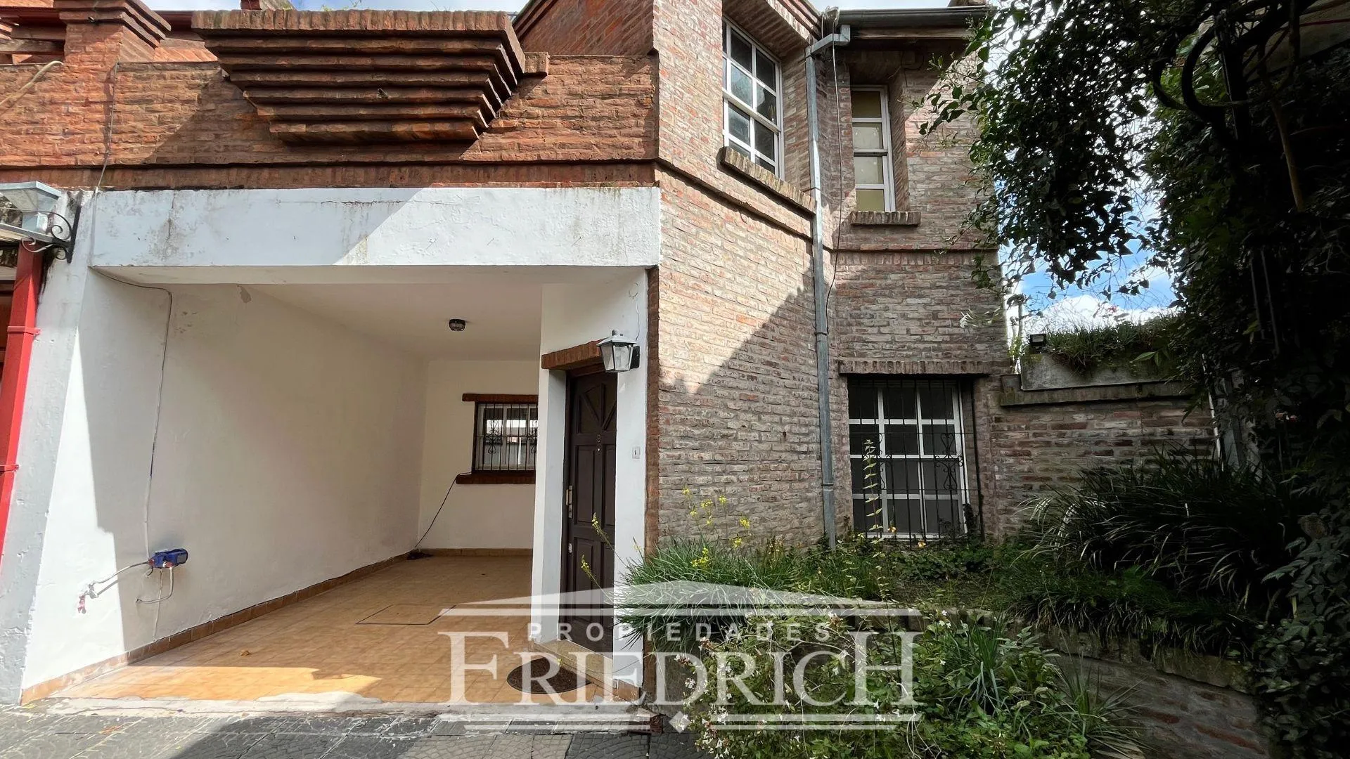 DUPLEX EN ALQUILER - CENTRO GENERAL RODRIGUEZ
