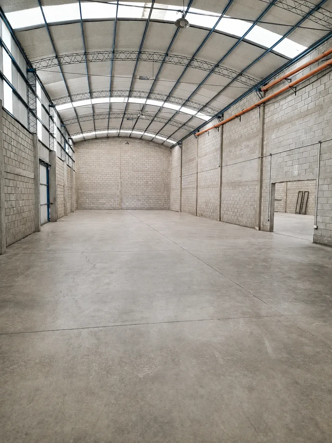 🏭 Se VENDEN en BLOQUE 3 GALPONES NUEVOS