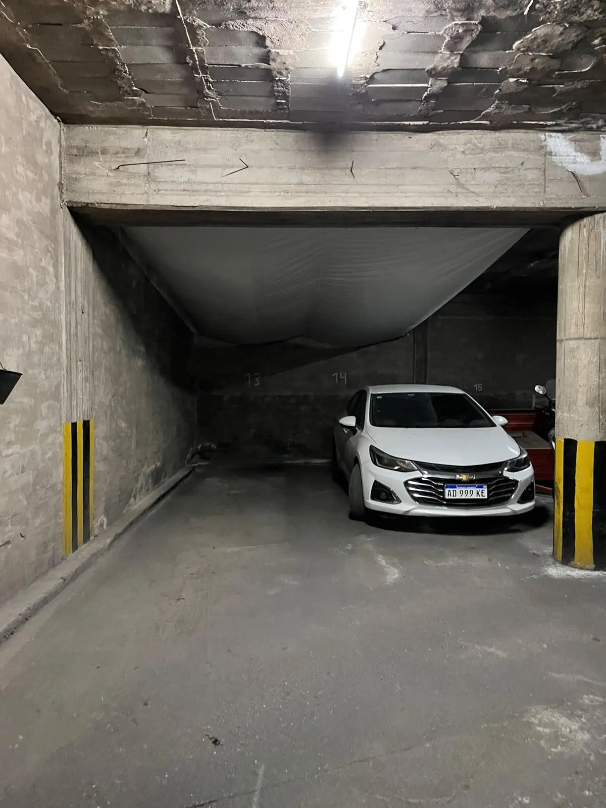 Cocheras en venta!! Ubicación ideal a metros de la cañada!!