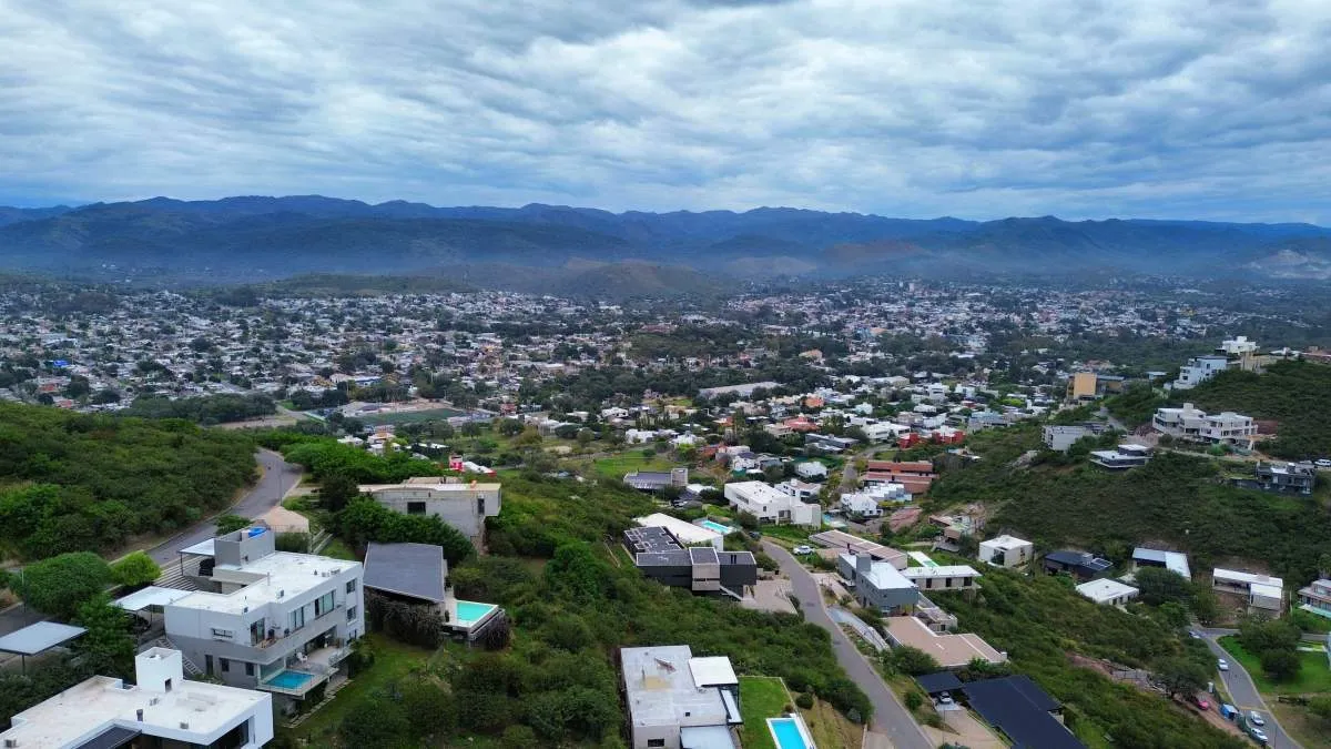 TERRENO EN VENTA LA CUESTA