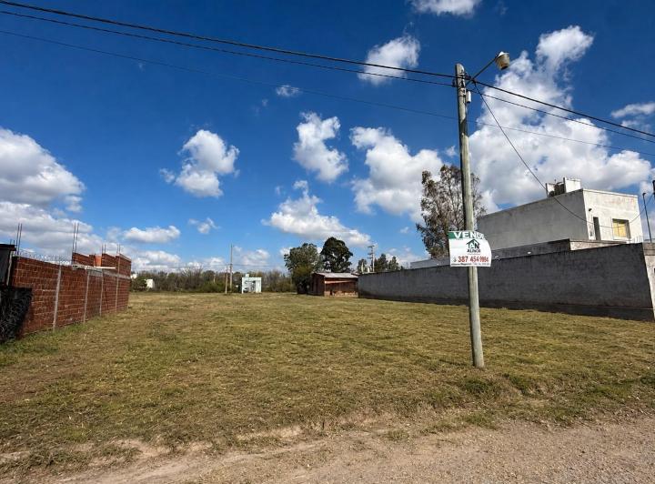 Terreno · 250m²