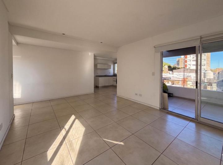 Departamento · 70m² · 3 Ambientes · 1 Cochera