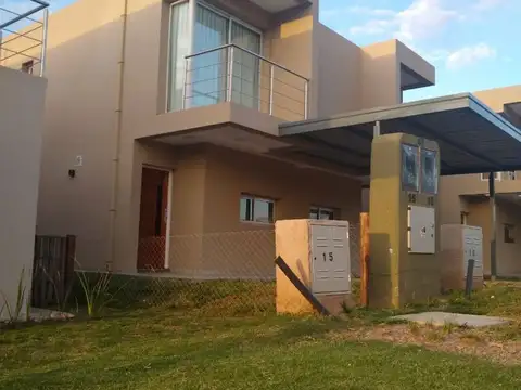 Casa en Venta en Juana Koslay, Juan Martín de Pueyrredón