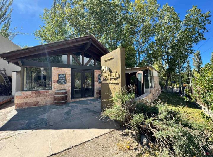 Local comercial · 273m² · 1 Cochera