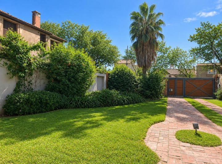Casa · 458m² · 10 Ambientes