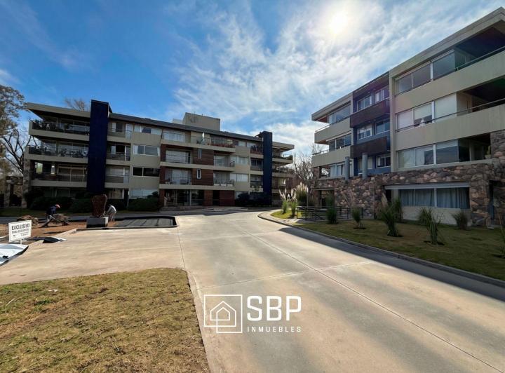 Departamento · 130m² · 3 Ambientes · 1 Cochera