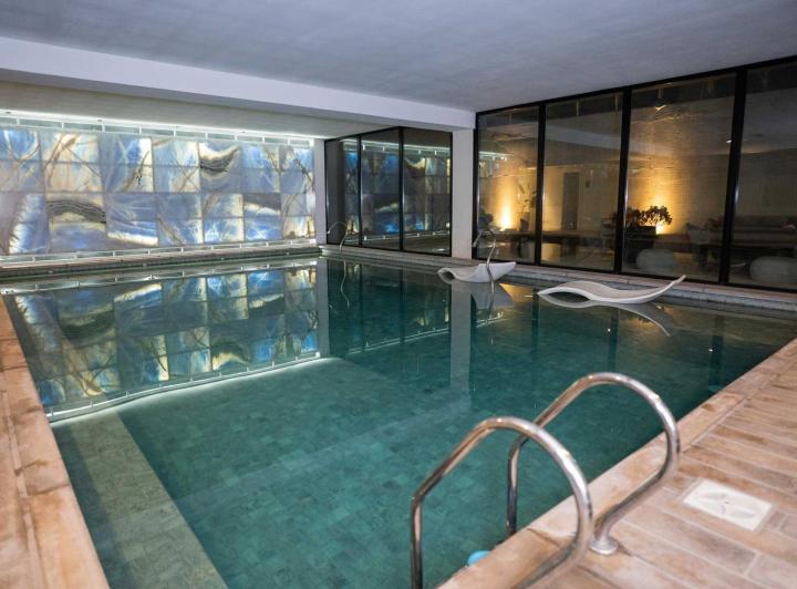 Departamento · 176m² · 2 Ambientes · 1 Cochera