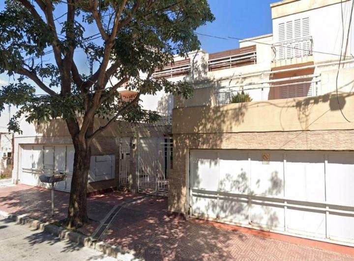 Departamento · 88m² · 6 Ambientes · 1 Cochera