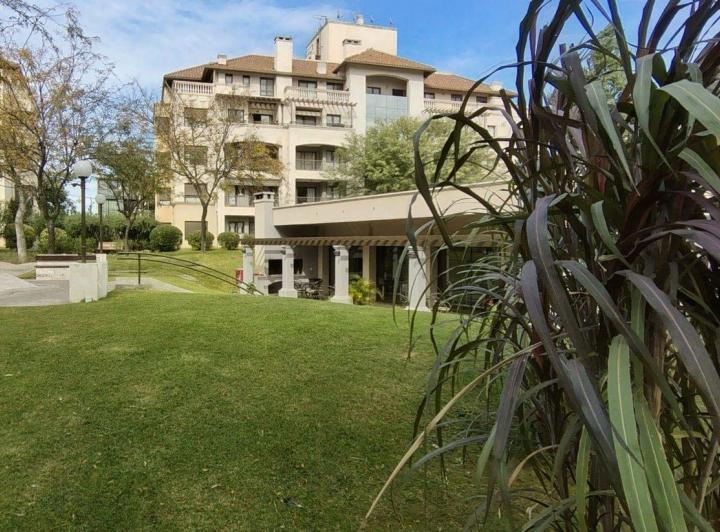 Departamento · 81m² · 5 Ambientes · 1 Cochera