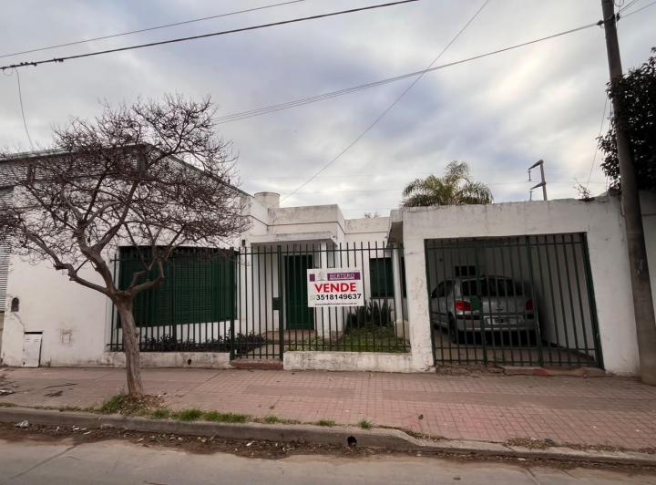 Casa · 134m² · 4 Ambientes · 1 Cochera