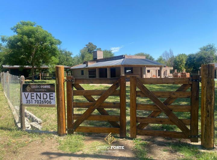 Casa · 190m² · 4 Ambientes · 4 Cocheras