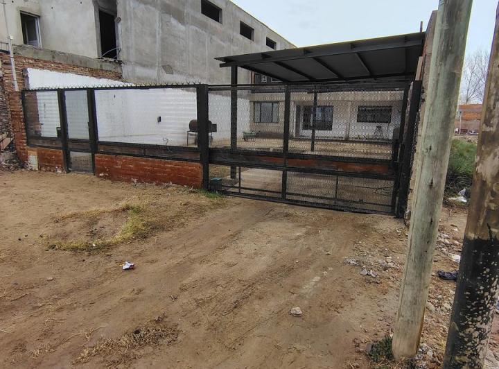 Casa · 170m² · 5 Ambientes · 2 Cocheras