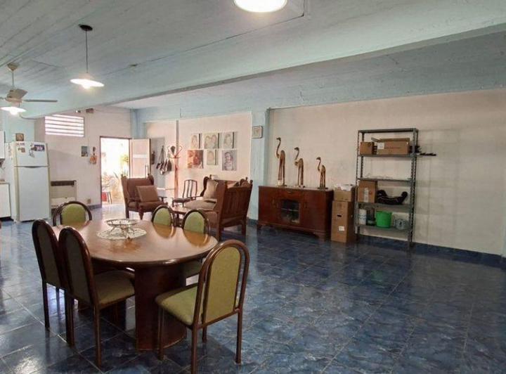 PH · 94m² · 6 Ambientes · 2 Cocheras
