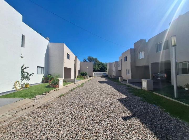 PH · 127m² · 5 Ambientes · 1 Cochera