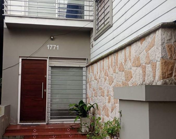 PH · 140m² · 4 Ambientes · 1 Cochera