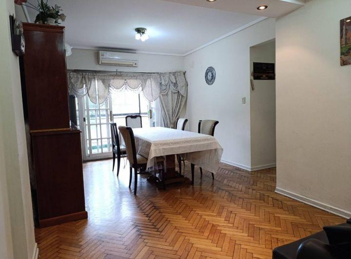 Departamento · 77m² · 4 Ambientes