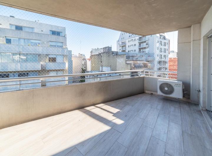 Departamento · 92m² · 4 Ambientes · 1 Cochera