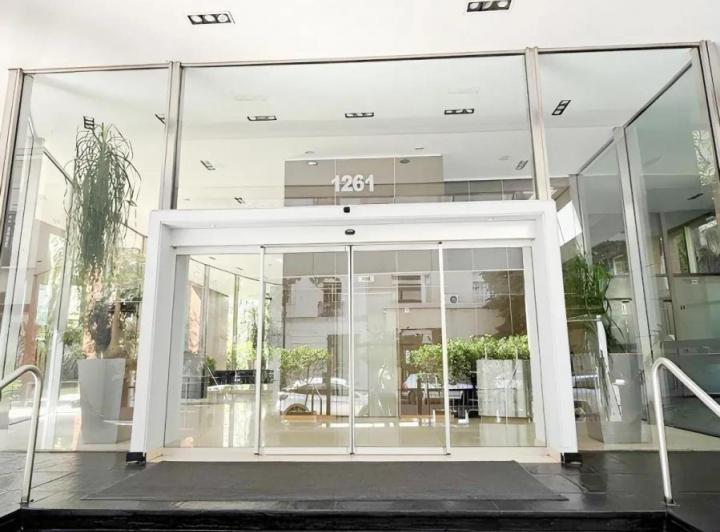 Departamento · 216m² · 4 Ambientes · 1 Cochera