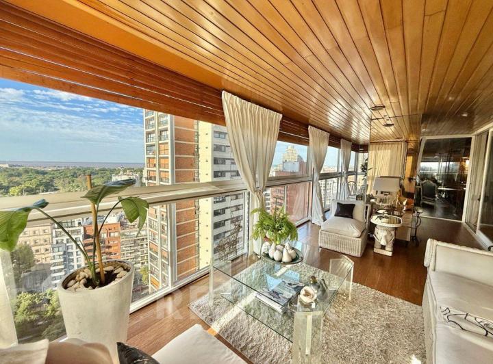 Departamento · 238m² · 6 Ambientes · 2 Cocheras