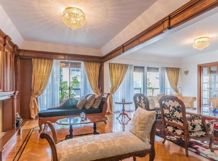 Departamento · 287ha · 7 Ambientes · 3 Cocheras