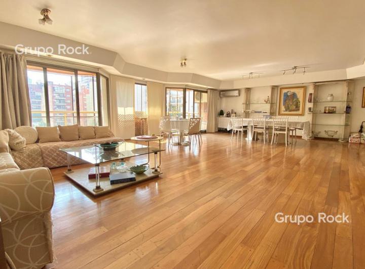 Departamento · 250ha · 5 Ambientes · 2 Cocheras