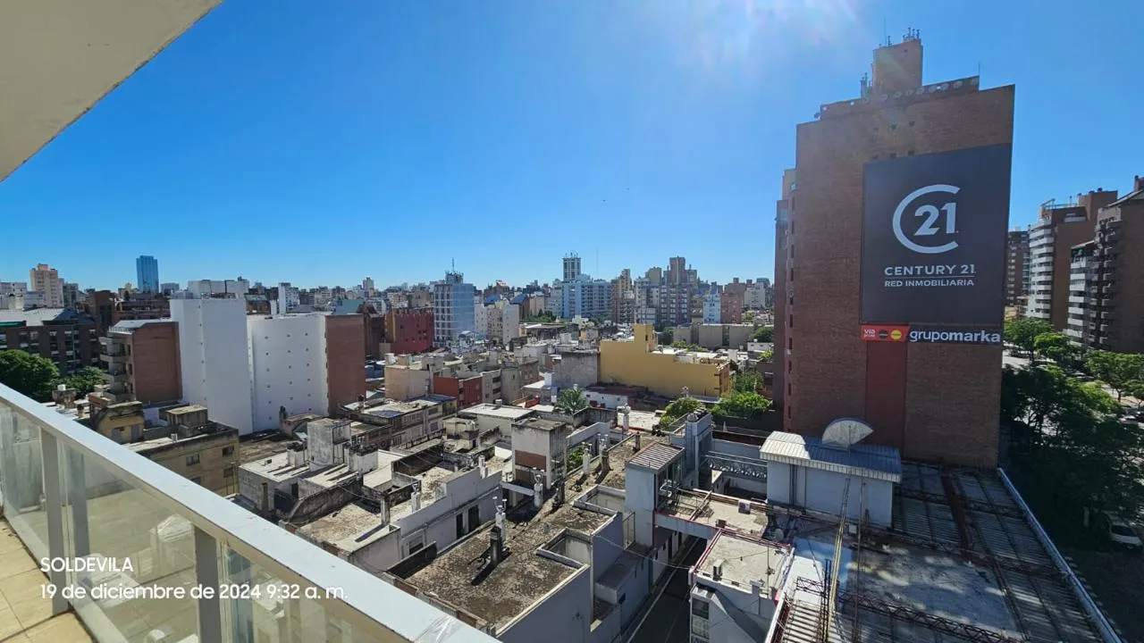 Departamento en Venta | 1,5 Dormitorios 74 m² | Piso 8 con Balcón | Calasanz y Bv. San Juan