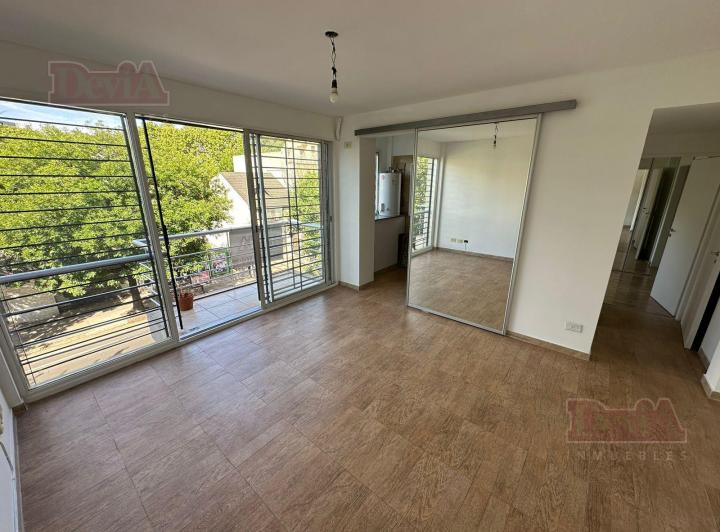 Departamento · 40m² · 2 Ambientes · 1 Cochera